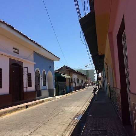 El Callejon Guest House Leon Ngoại thất bức ảnh