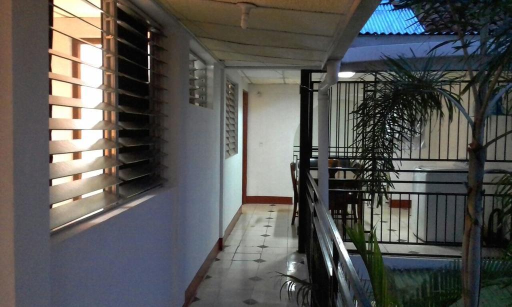 El Callejon Guest House Leon Ngoại thất bức ảnh