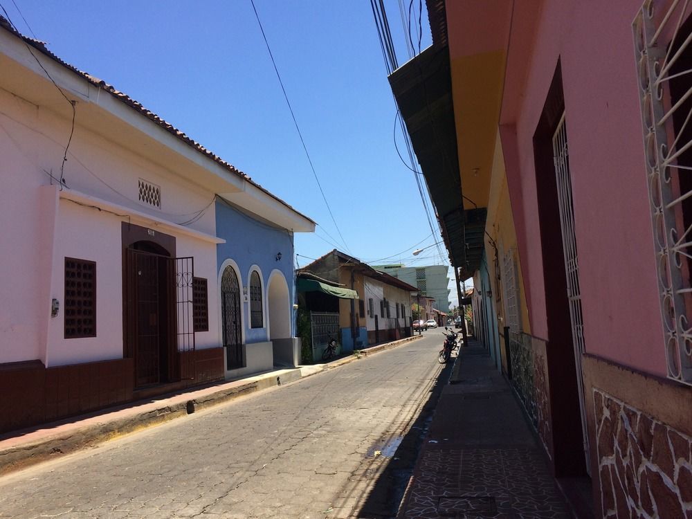 El Callejon Guest House Leon Ngoại thất bức ảnh